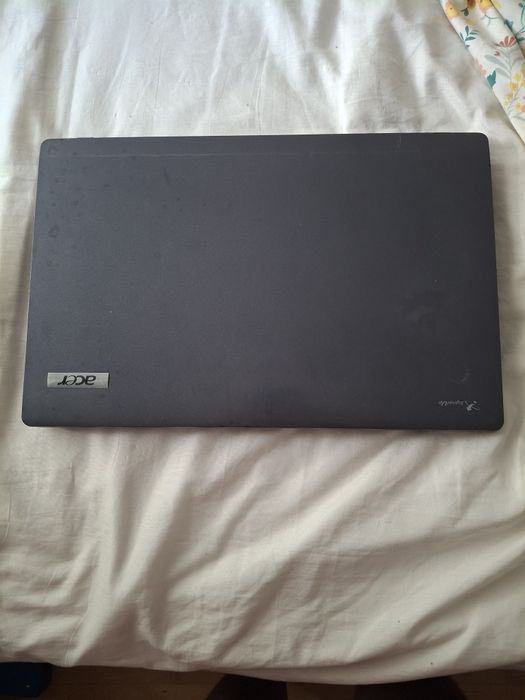 Acer Travelmate 5735