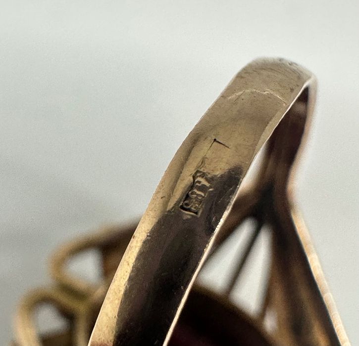 SPRZEDAM złoty pierścionek 583 / 585 6,44g