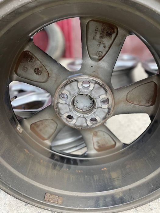 Диски Toyota Lexus R18 оригінал 5х114,3