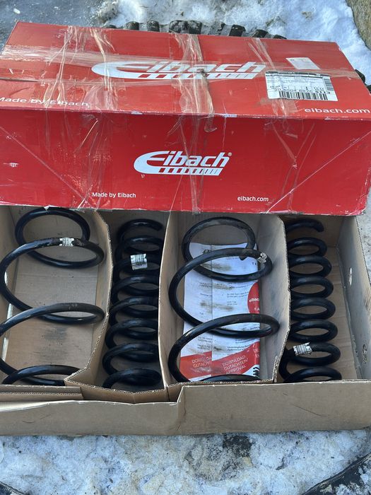 Пружини M perfomance Оригінал майже нові Bmw f30 f31 f32 f80 f82