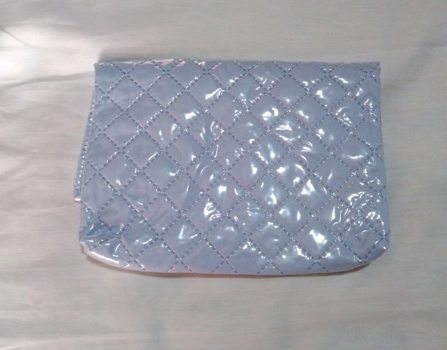 Porta documentos bebé, da 'Criações Cegonha'