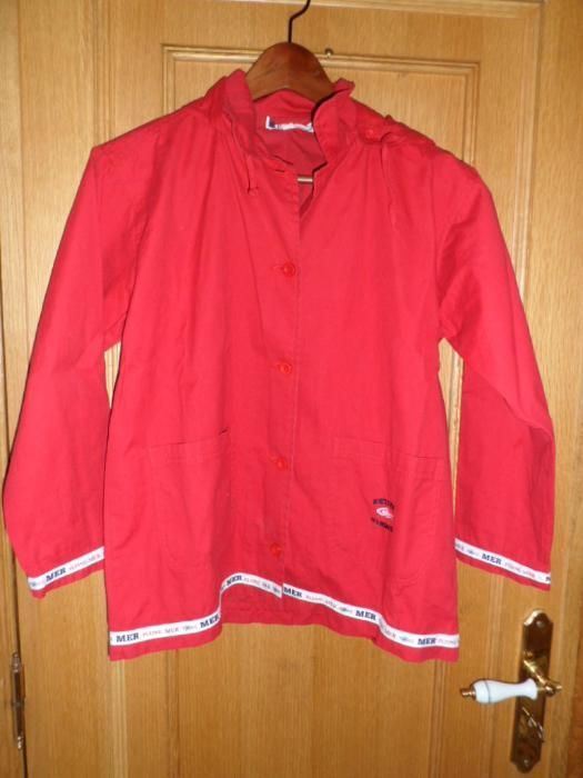 Casaco Jacadi vermelho novo