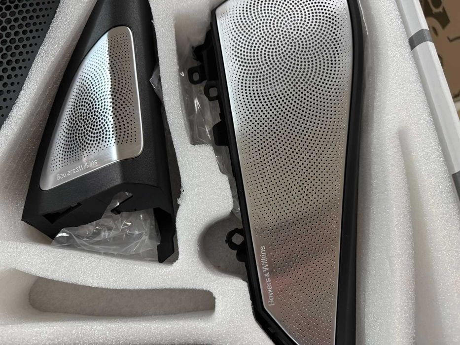 бавер вілкінс BMW X5 G05 сетки с подсветкой Х5 Bowers Wilkins музыка