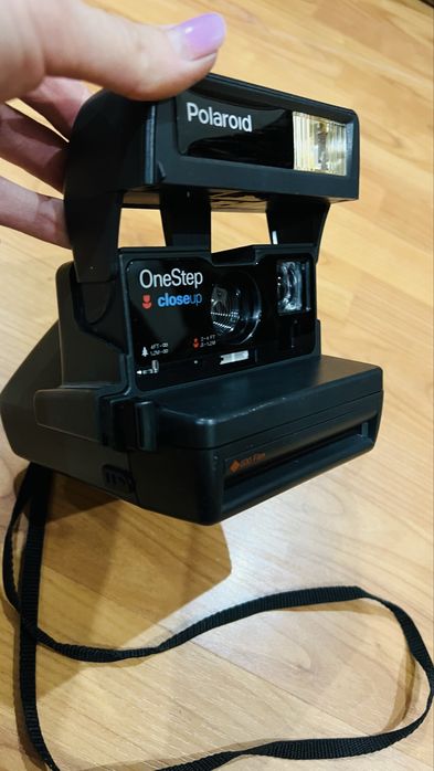 Вінтажний фотоапарат миттєвого друку Polaroid OneStep CloseUp (600 Film)