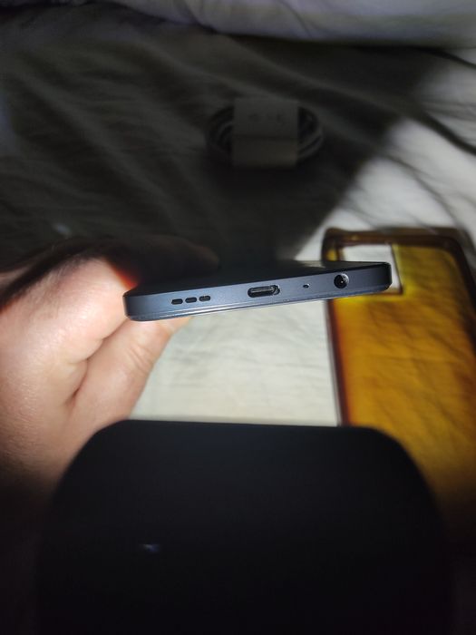 Продам oppo Reno 7  8+4/128GB+NFC ideal