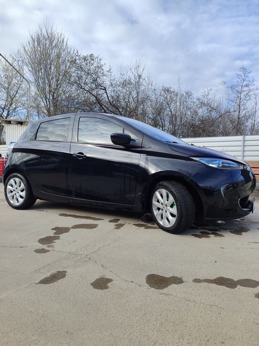 Продам  Renault zoe