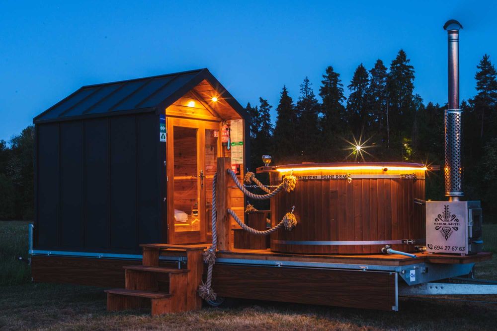 Mobilna Sauna Jacuzzi