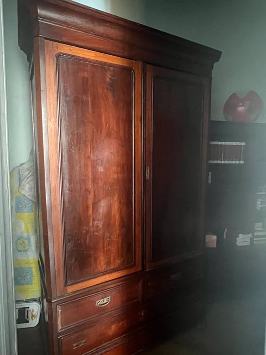 Roupeiro antigo vintage