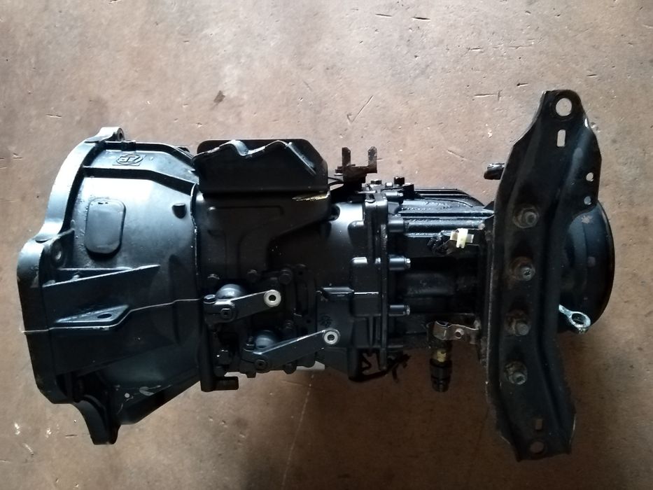 Caixa de velocidades zf fuso