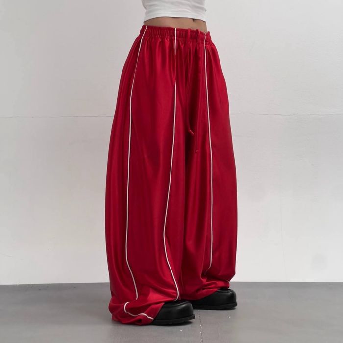 Жіночий спортивний костюм з атласу, оверсайз кофта + широкі штани