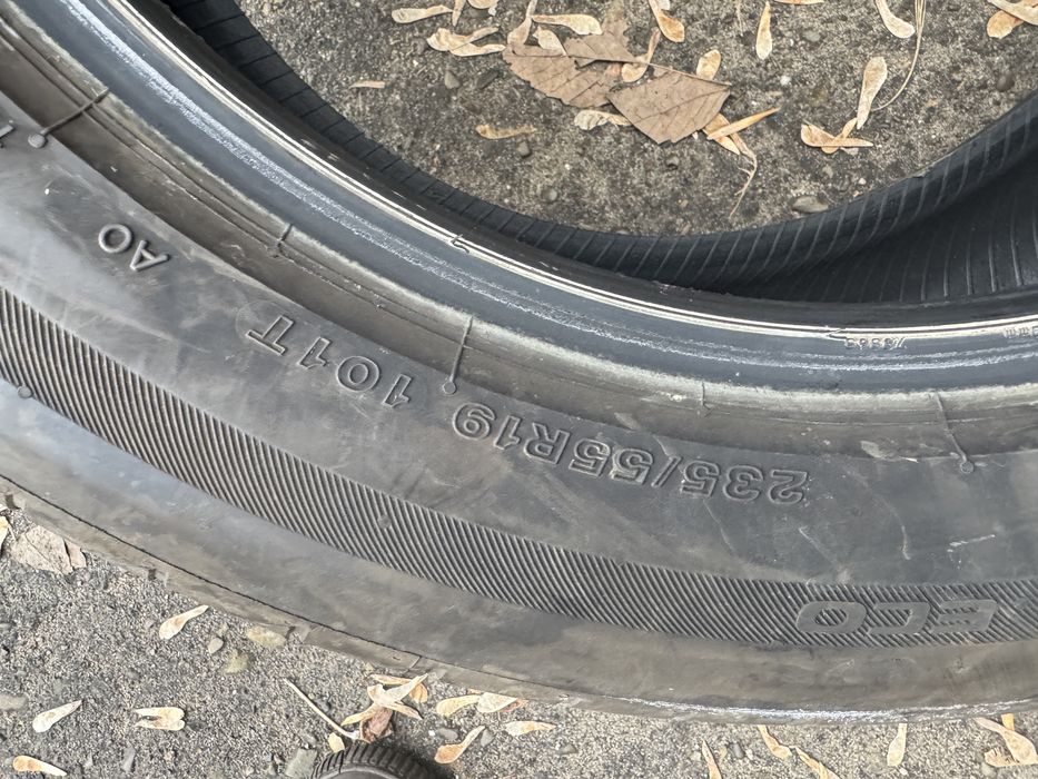 Шини turanza eco 235/55 r19 літні, 22 року
