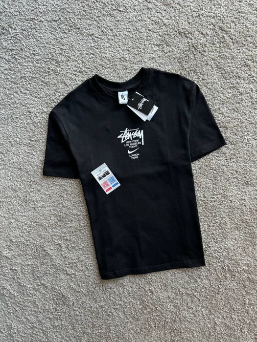 Футболка Nike & Stussy 2025