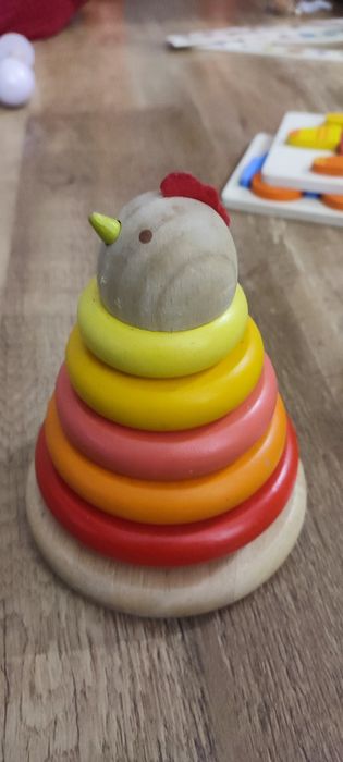 Zestaw drewnianych układanek