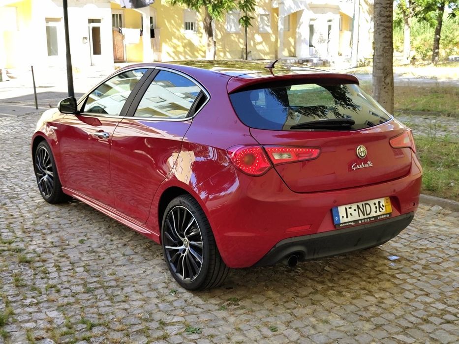 Alfa Romeo Giulietta 1.4 TB MultiAir 170cv  Caixa Automática