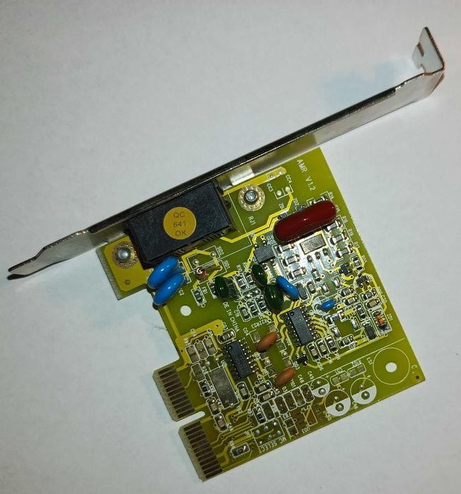 modem telefoniczny na złączu AMR