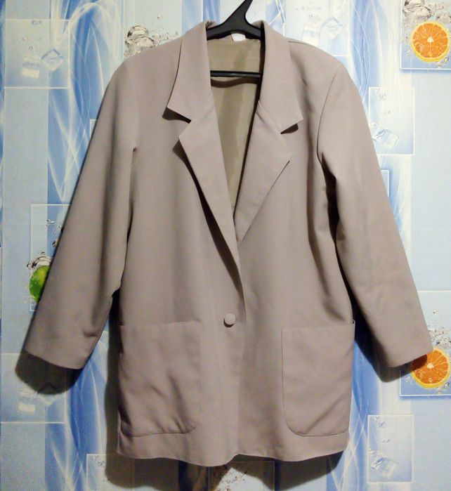 Продам женские джемпера -46,50,52,54 р-ров