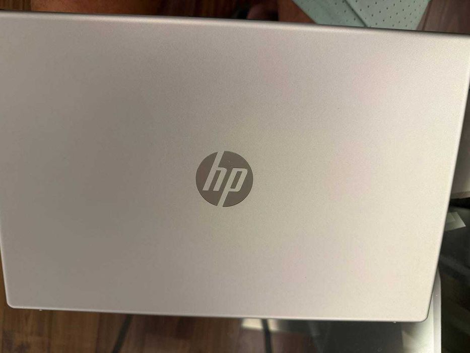 Portátil HP 15-fd0403ns 15.6" – Excelente estado!