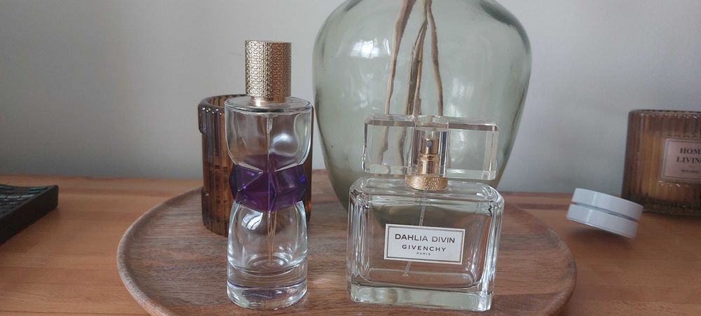 Puste flakony butelki po oryginalnych perfumach