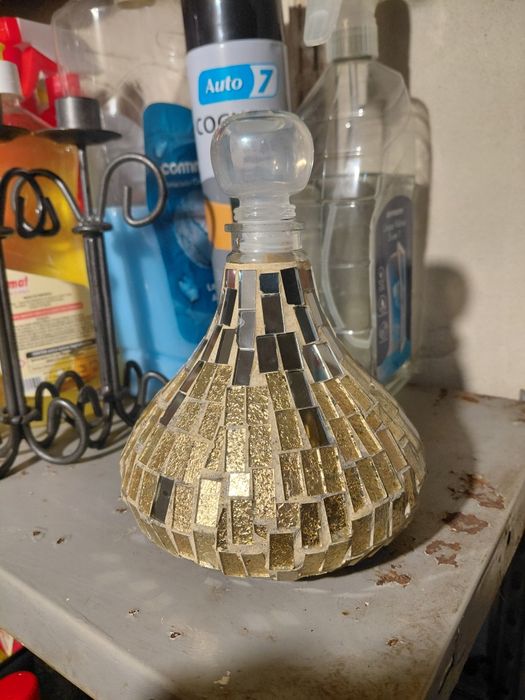 Bule antigo pequeno decorativo em bom estado geral 5€