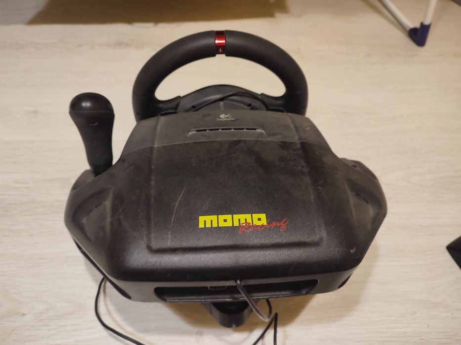 Kierownica z pedałami Logitech