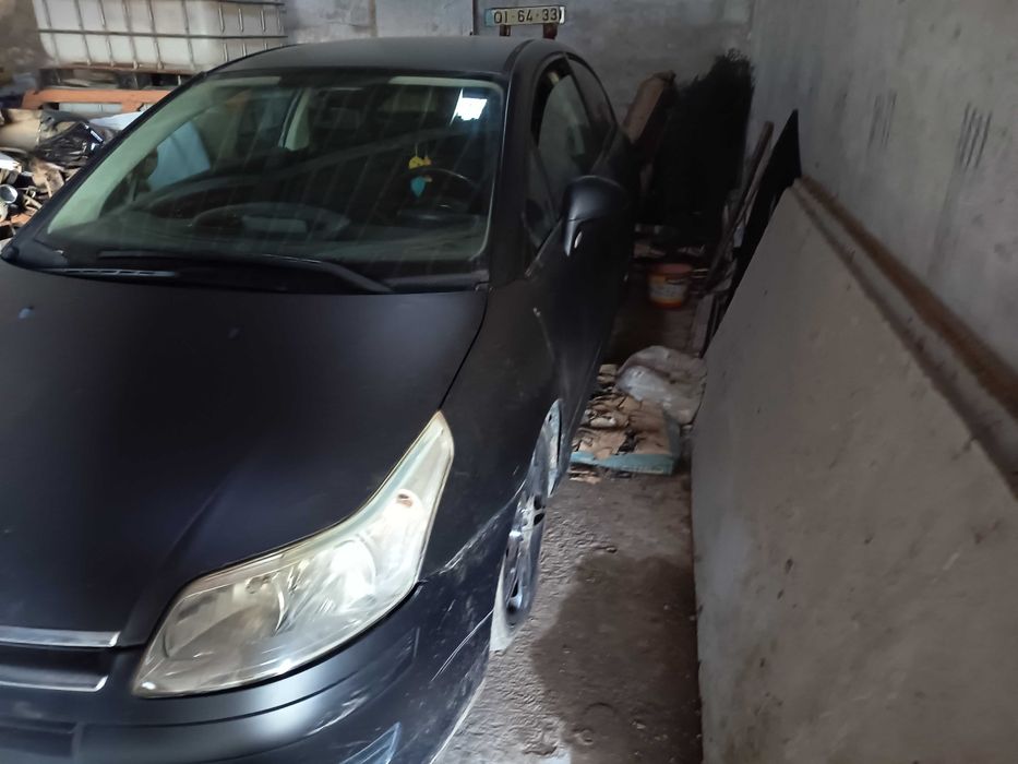 Citroen c4 com algumas coisas a fazer