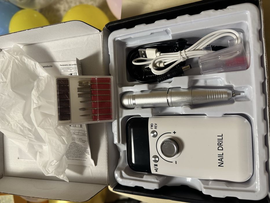 Фрезер акумуляторний для манікюру