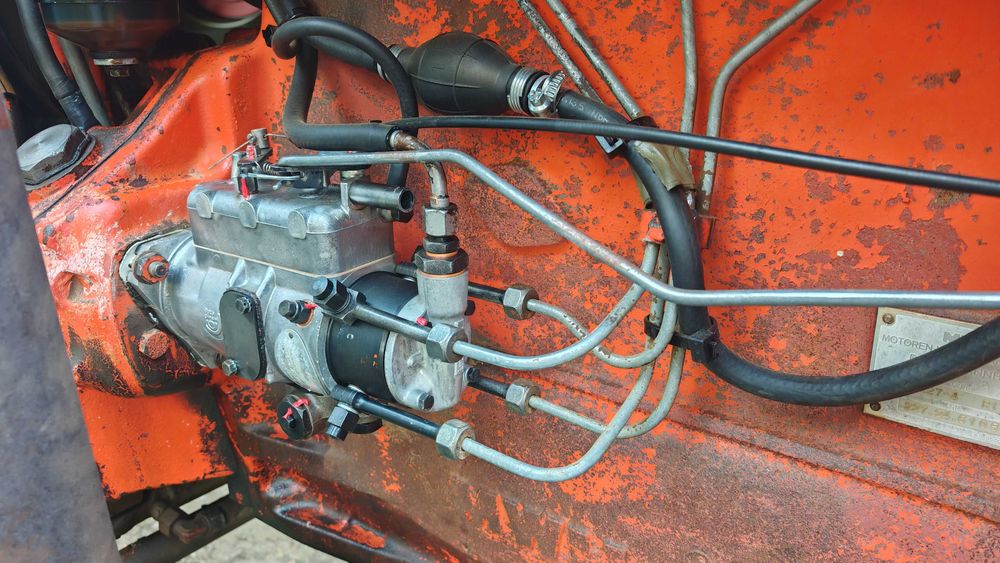 Trator Renault 651