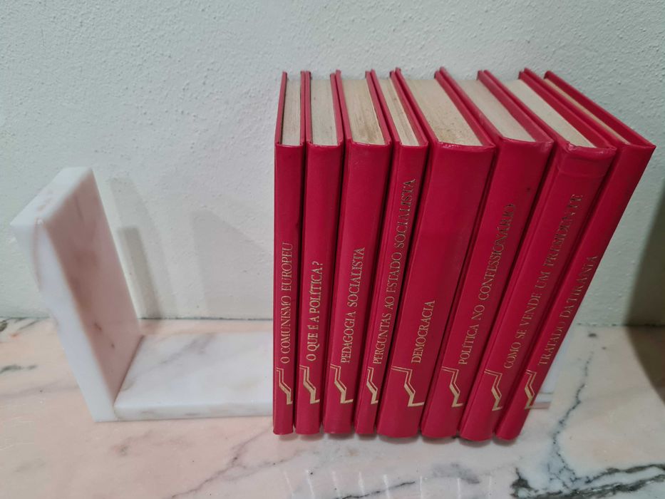 Coleção "Política" Editorial Futura 1974 a 1979