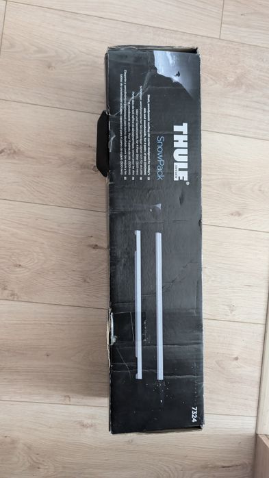 Uchwyt narciarski Thule SnowPack M 7324 (4 pary nart, 2 deski)