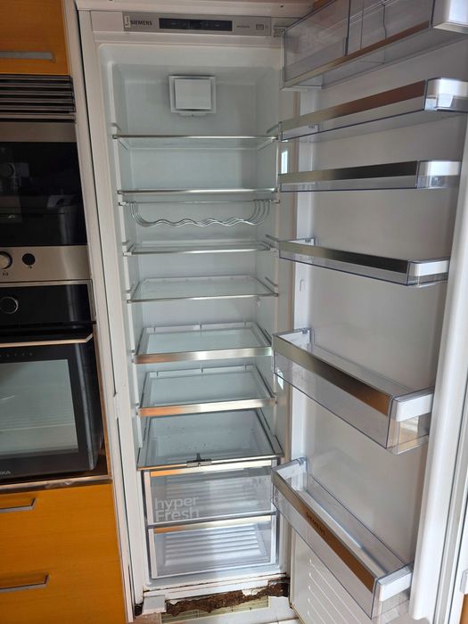 Frigorifico Encastre SIEMENS KI81RAF30