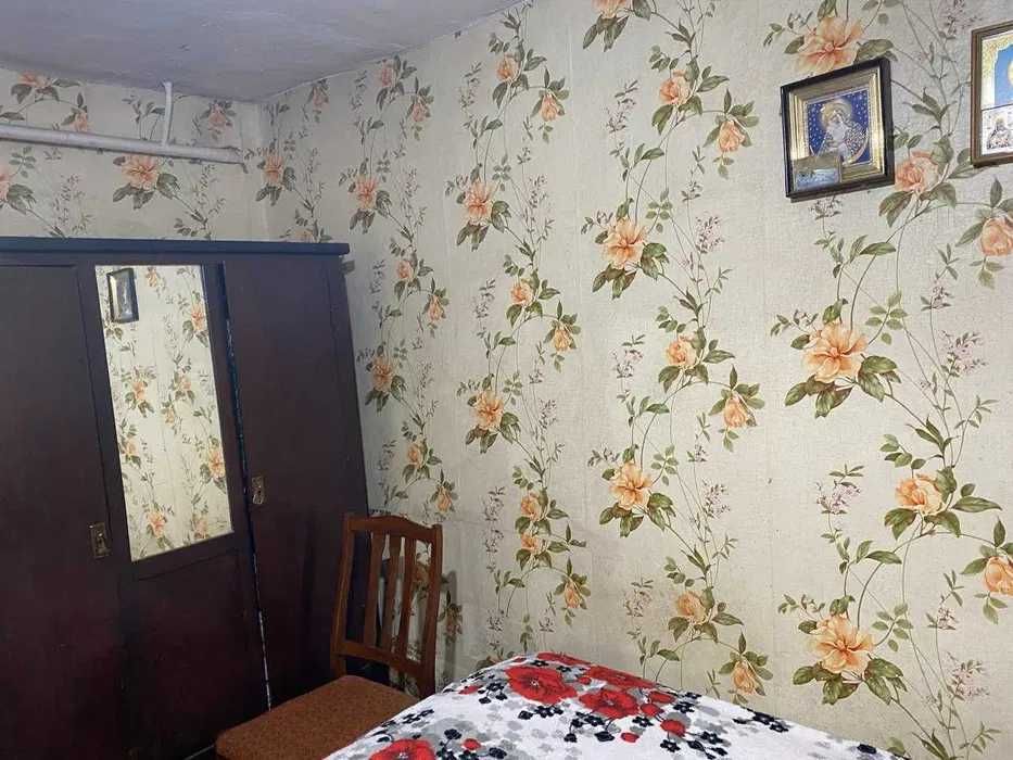 (13) Продам будинок в центрі Малодолинського