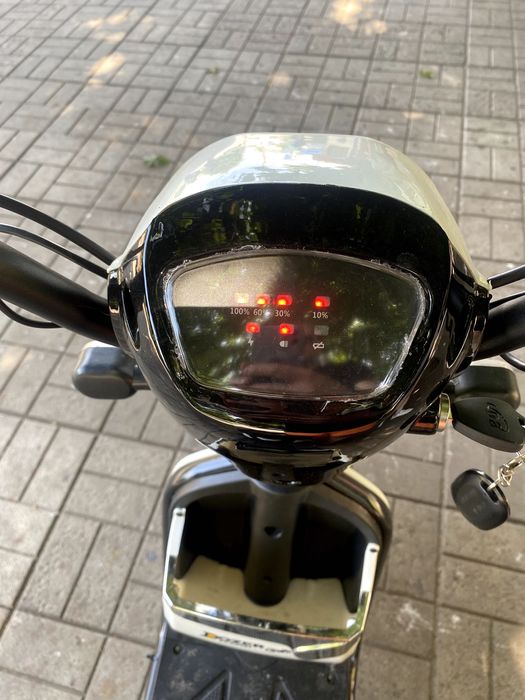 Dozer B500 електроскутер (вигідно)