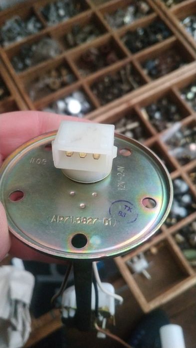 Датчик уровня топлива МТЗ АР-70.3827-01, АР-71.3827-01