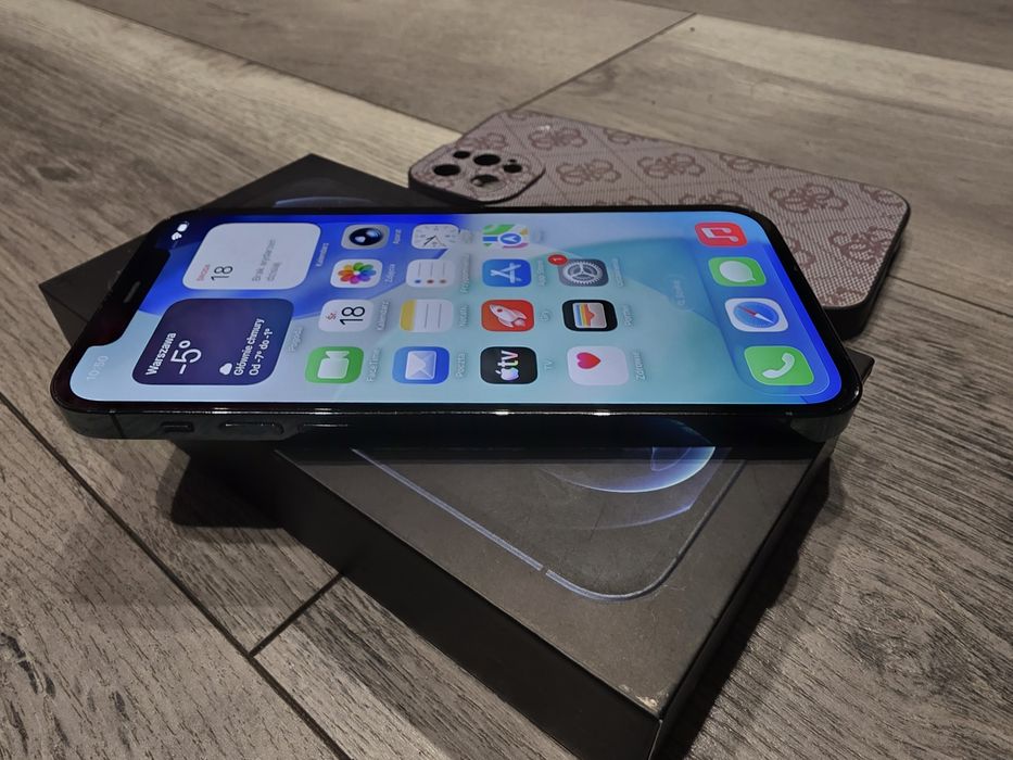 Iphone 12 pro 128gb stan bdb od nowosci w jednych rekach okazja