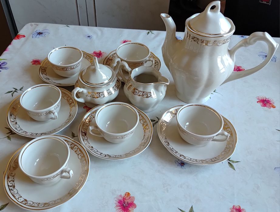 Zestaw kawowy porcelana Chodzież