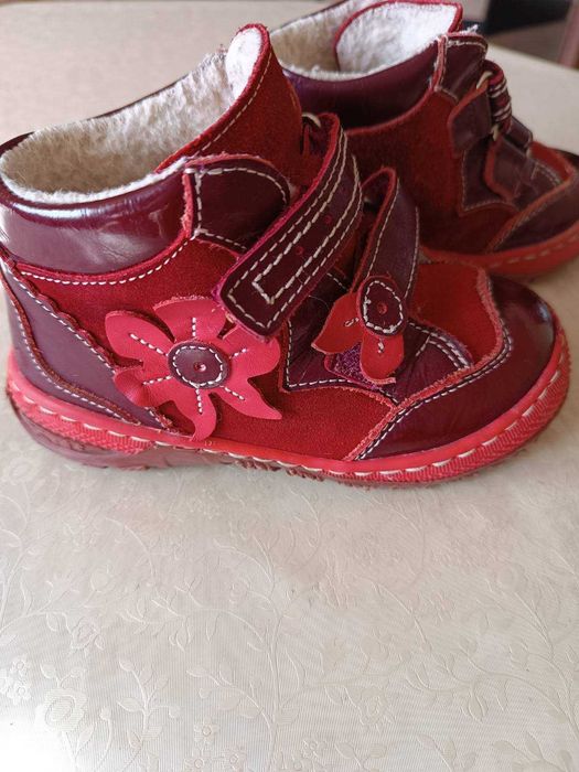 Осінні черевички з натуральної шкіри для дівчинки, (Польша)р.24