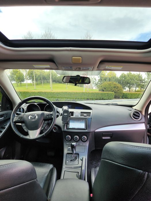 Mazda 3 (2.0 SkyActive)