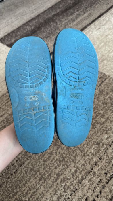 Сандалі босоніжки крокси crocs j2 31-21