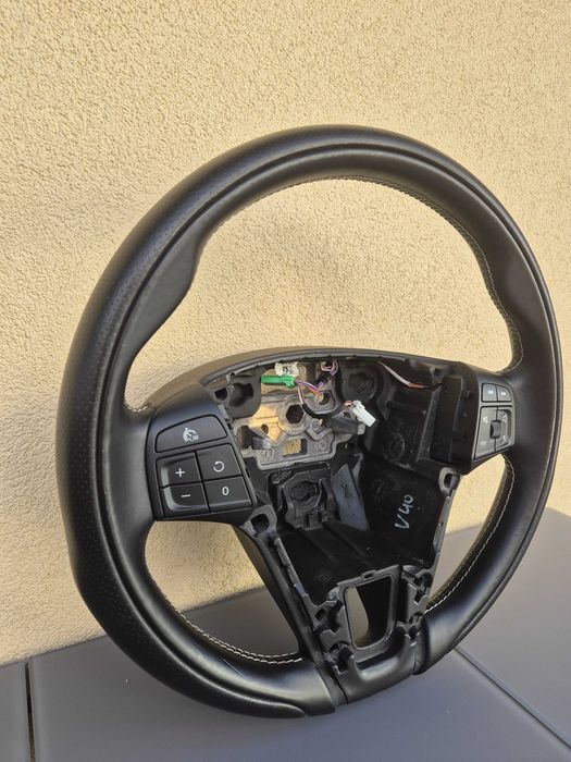 Kierownica skórzana Volvo V40