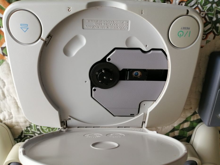 Playstation 1 com 2 comandos