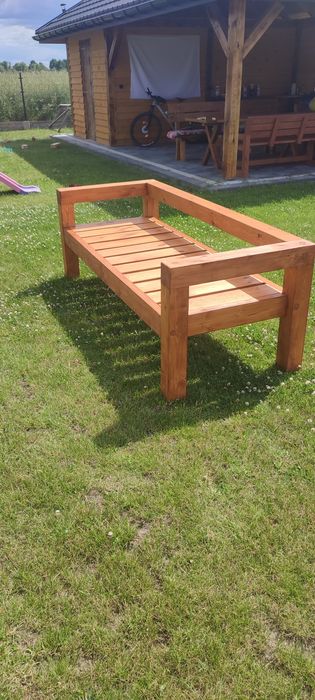 Meble ogrodowe , ławki , stoly