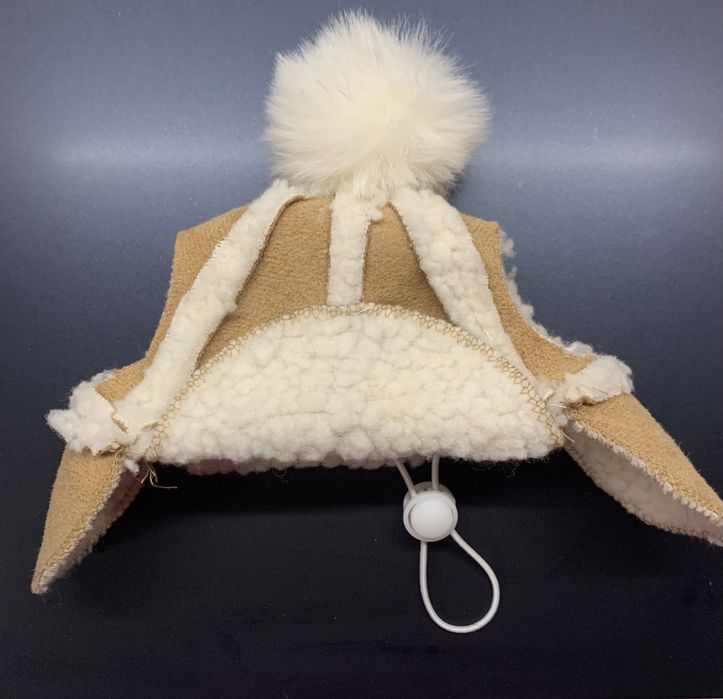 Шапка для собаки з флісовою підкладкою і отворами для вух