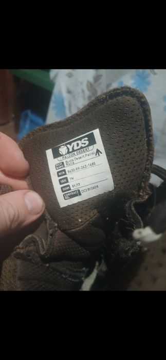 Продам берці Великлбритании