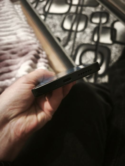 Продам Redmi note 13 pro 4G  12/256