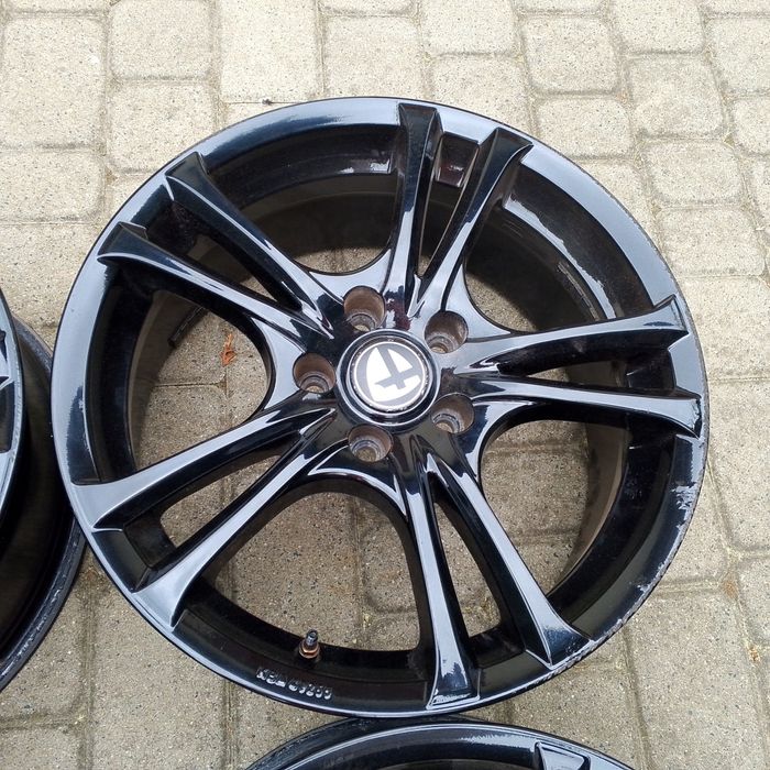 alufelgi czarne 4 szt. 17 cali VW, Audi, Skoda,Mercedes