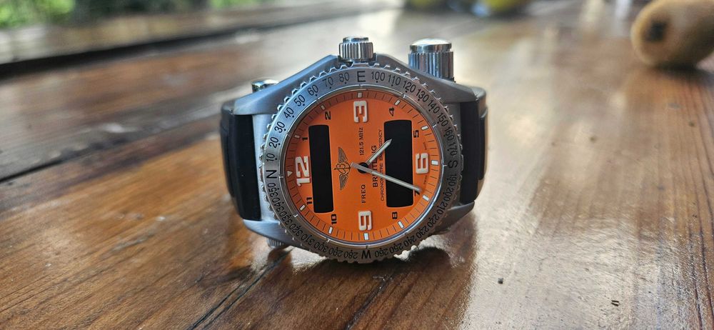 Relógio Breitling Emergency 1  – Uma Peça Icônica em Perfeito Estado