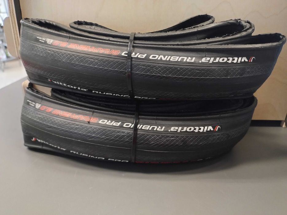 Opony Vittoria Rubino Pro G2.0 700x25C nowe!