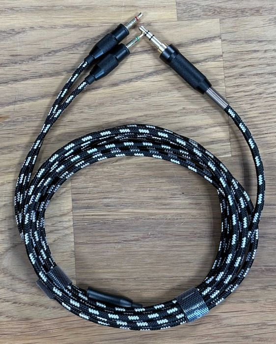 Słuchawki nauszne Emotiva GR1 + kabel balans w komplecie