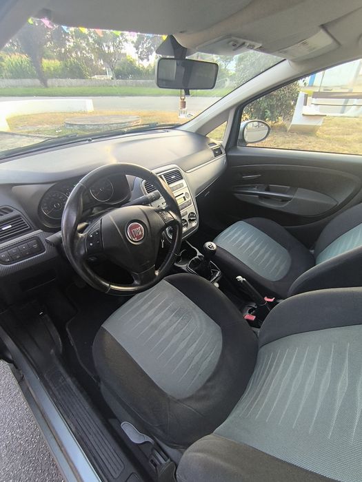 Fiat Punto — fotografia 8