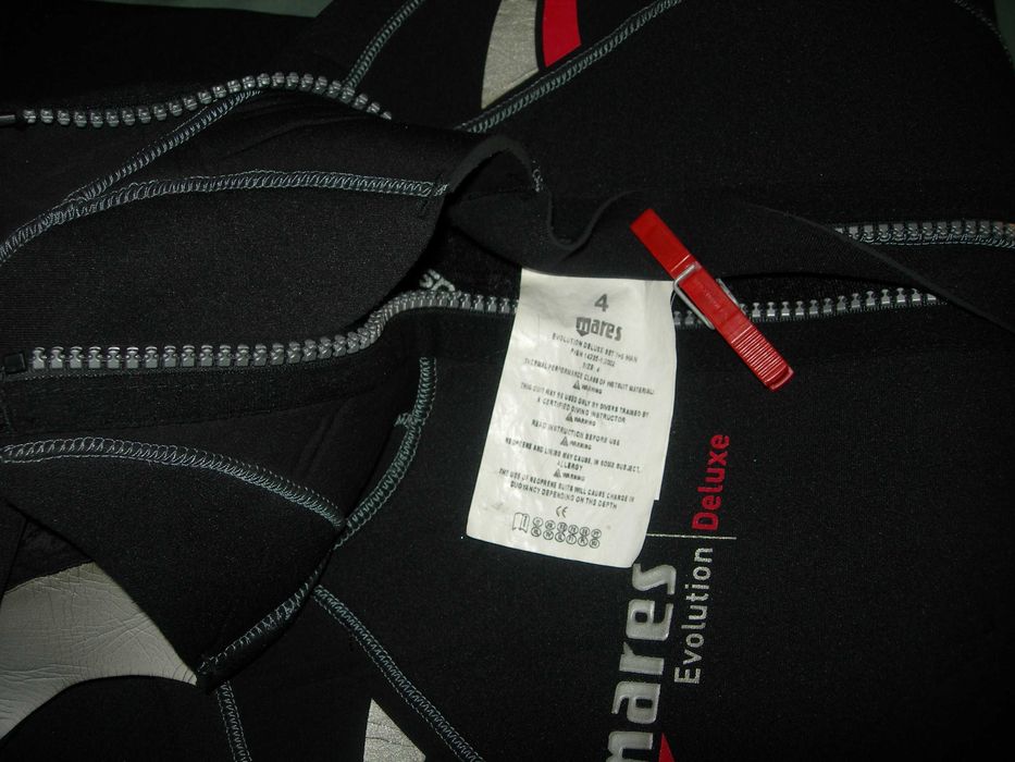 Fato neoprene de mergulho ou pesca submarina.